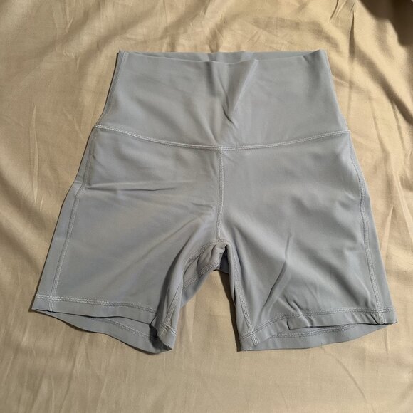 Lululemon Align High-Rise Short 6" inseam Size 6 - Blue Linen - Picture 4 of 7
